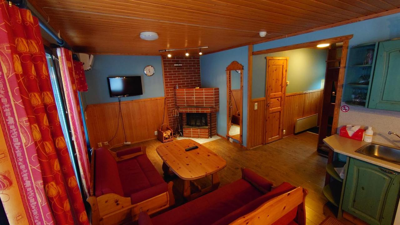 Hotel Guossi Karigasniemi Extérieur photo