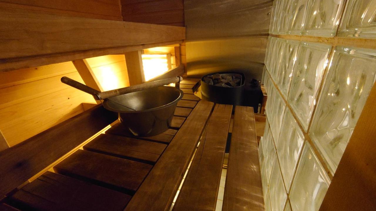 Hotel Guossi Karigasniemi Extérieur photo